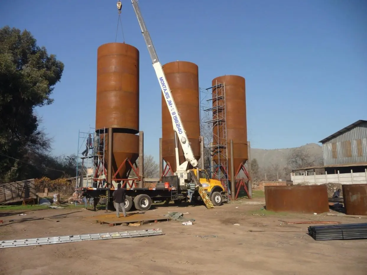 Montaje de silos